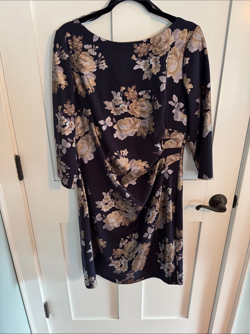 Jessica Howard Navy Long-Sleeve Floral Sheath Dress with Gold Accents size 16